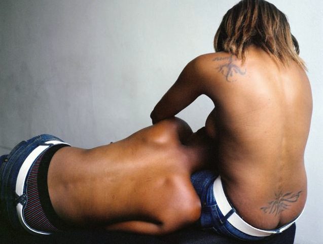 

Zanele Muholi 'Tebogo Mokobane and Nhlanhla, Queensgate, Parktown' 2007; Lambda print; Image size 76.5 x 76.5cm © Zanele Muholi and Stevenson Cape Town/Johannesburg
