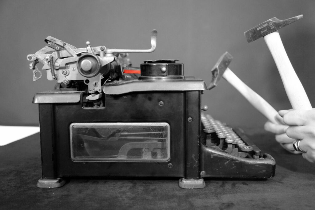 GIVING CONTOURS TO SHADOWS