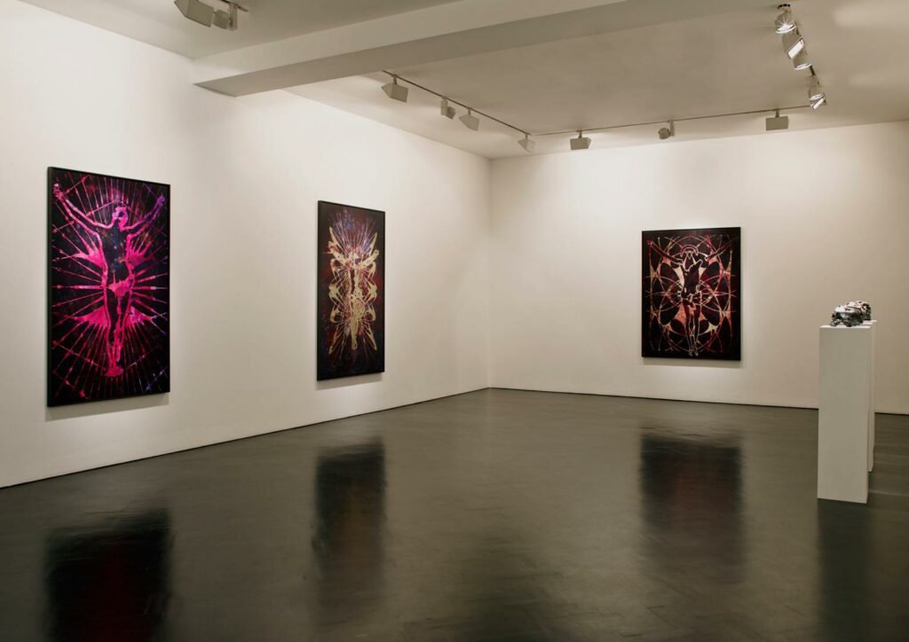 KENDELL GEERS: &lsquo;CROSSING THE LINE&rsquo;