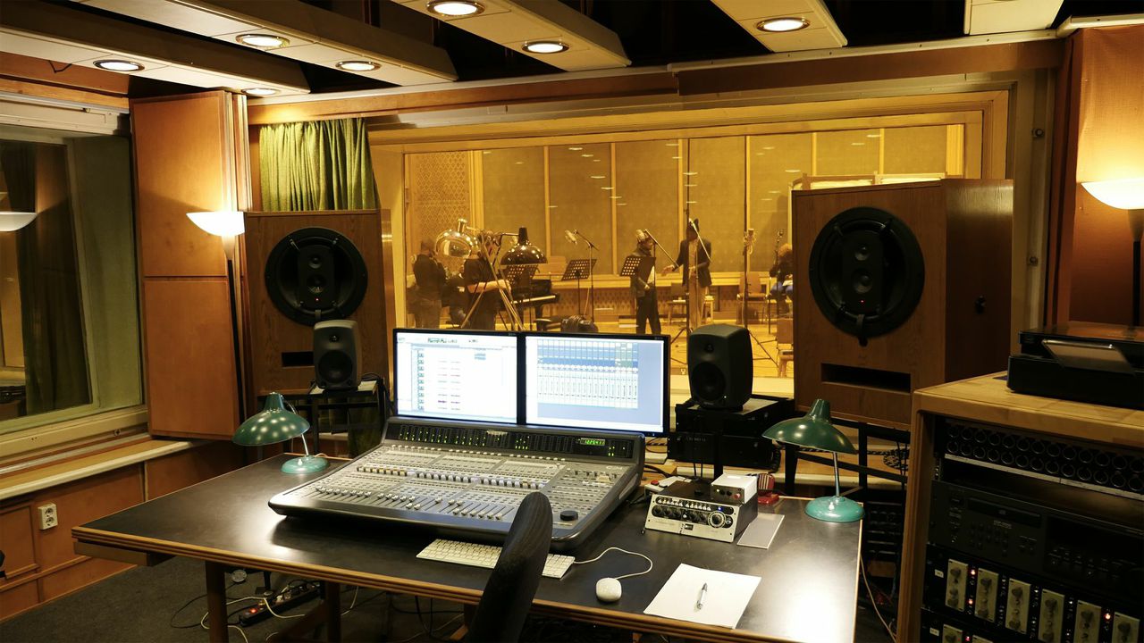 Emeka Ogboh: About Anthems, Bird Calls, Voices, and Choirs