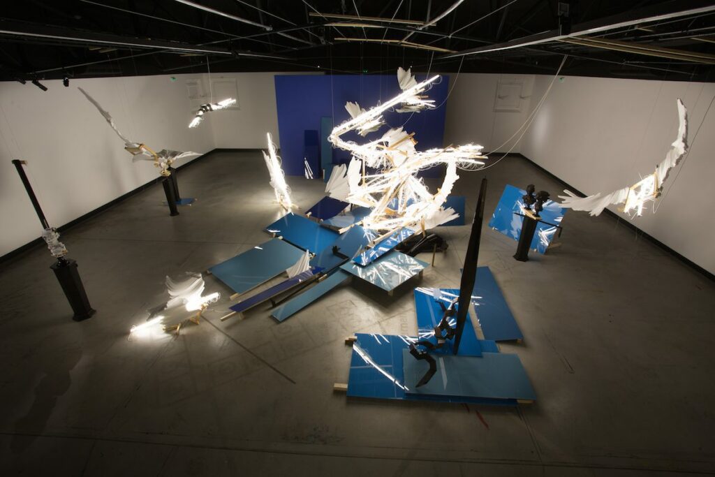 0004_Wim_Botha-still_life_with_water-reflection-vueG-04