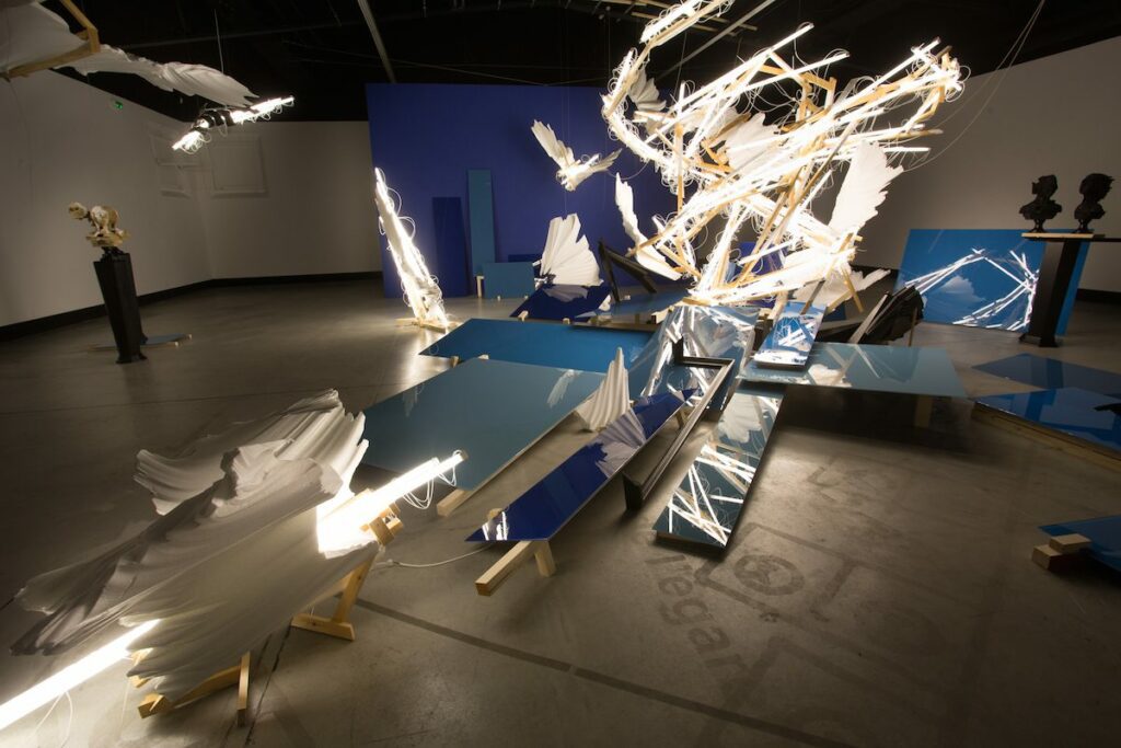 0008_Wim_Botha-still_life_with_water-reflection-vueG-08