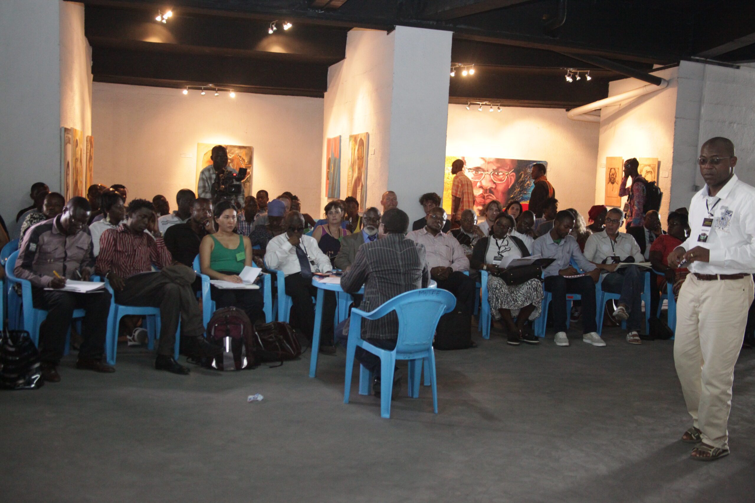 Encadrer l’imaginaire, et jouer le réel