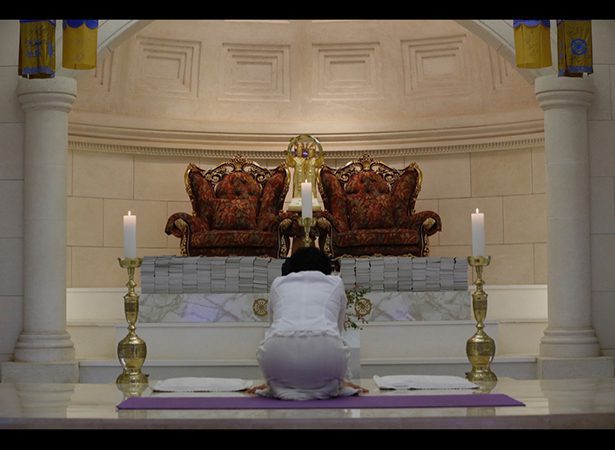 Intro (Writing&rsquo;s On the Wall)