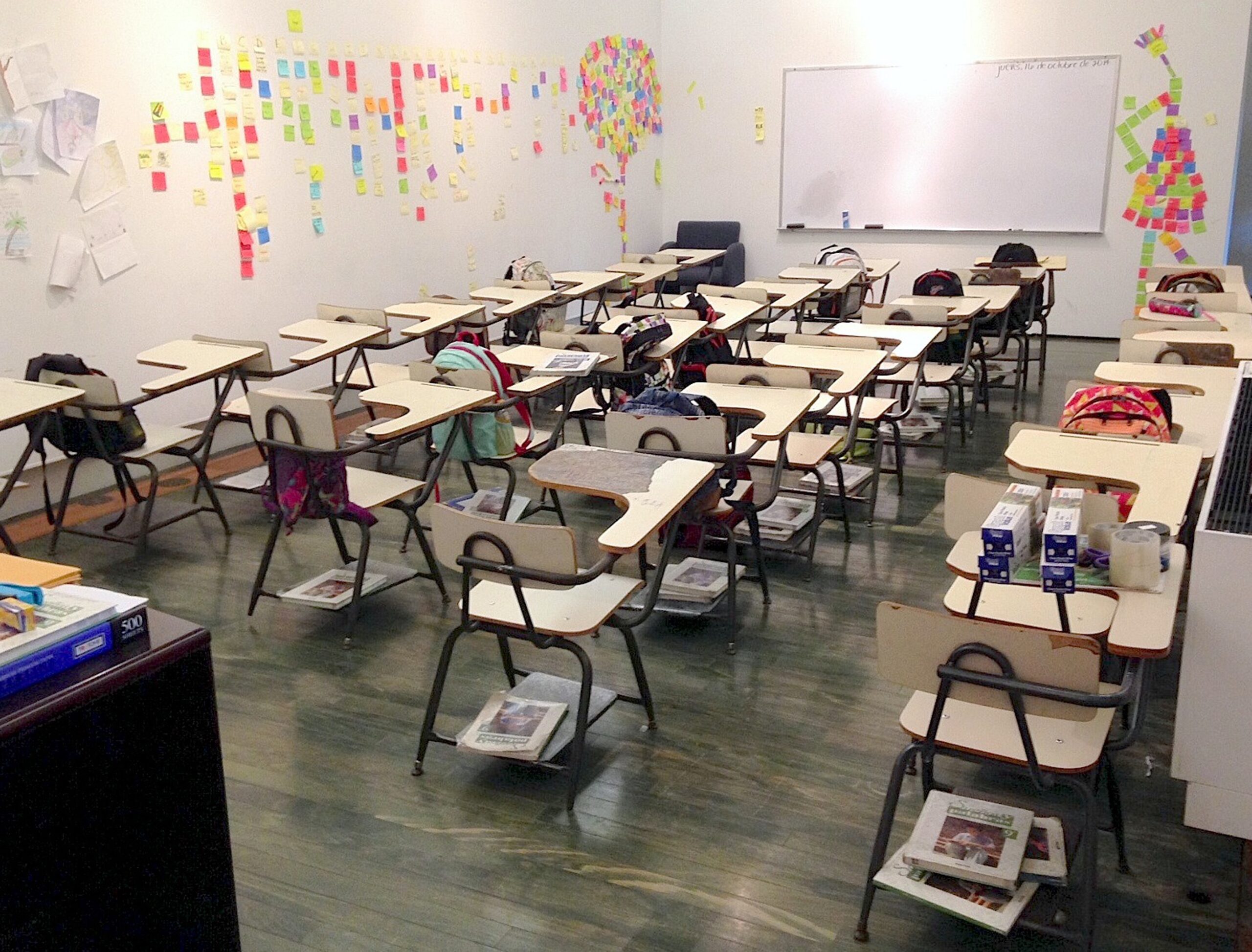 Chemi Rosado-Seijo, documentation of Salón-Sala-Salón (Labra) (Classroom/Gallery/Classroom [Labra]), Escuela Rafael María de Labra, San Juan, PR, August–December 2014. Courtesy the artist