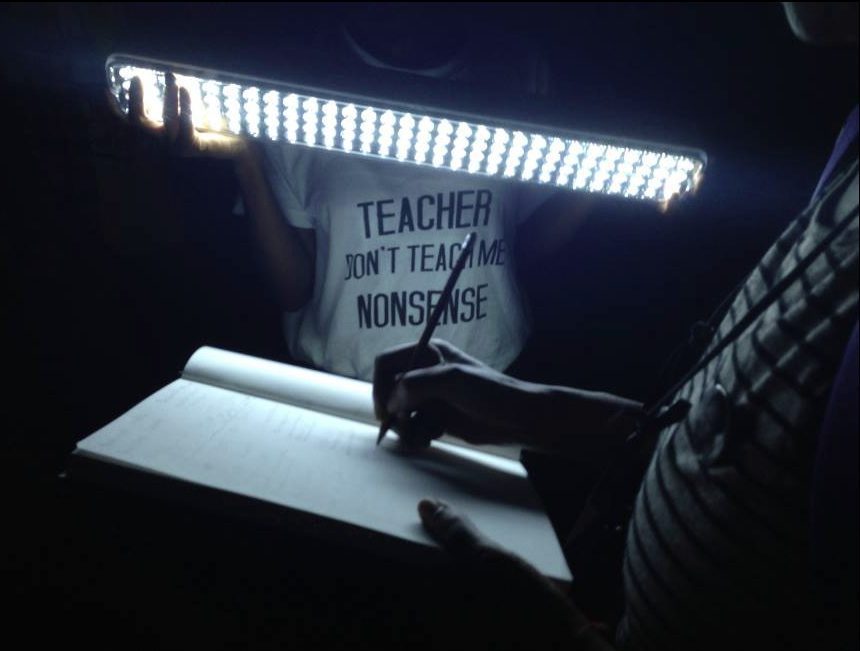 Donna Kukama, Chapter F: The Free School for Art and all 'Fings Necessary (until Fees Fall), performance, Johannesburg Public Library (Beyers Naude Square), 2017, T-shirt produced by 3rd year Visual Arts students during #FeesMustFall protests at the University of Witswatersrand, 2016, photo: Thomas Geiger (Kunsthalle 3000)