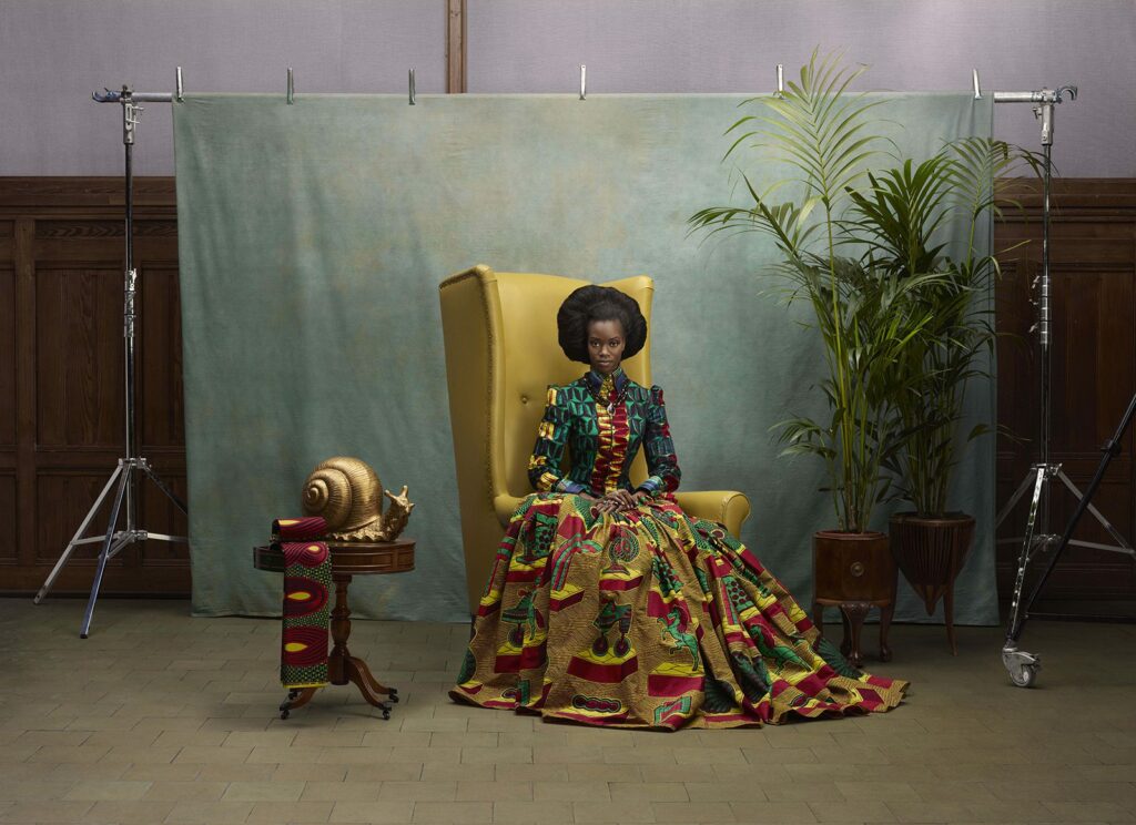 Designer Inge van Lierop's Vlisco wax-print dress, Hommage à LArt collection (2013). (Vlisco Museum / Foundation Pieter)