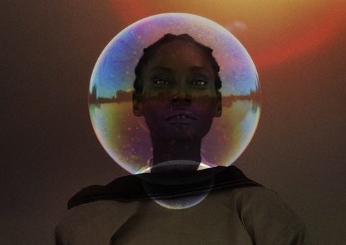 Djeneba Aduayom, The Arrival, 2018. Photography
50x75cm & 80x106cm
Edition of 4 + 2 AP for both formats © the artist

