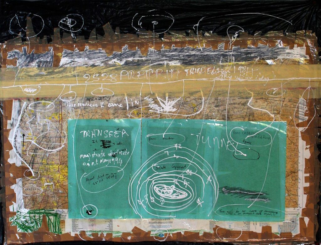 Moshekwa Langa
Senza Titolo, 1996
Mappa inchiostro vernice pastello nastro adesivo collage sacchetto di plastica nera
Cm 95 x 75
Donazione Lewis Manilow
Photo Roberto Galasso courtesy Fondazione MAXXI