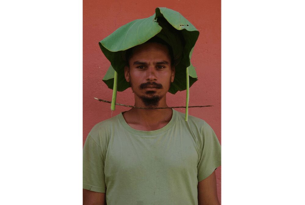 Paulo Nazareth, Untitled from Objetos para tampar o Sol de seus olhos, 2010, archival pigment ink on cotton paper. Courtesy of Stevenson
