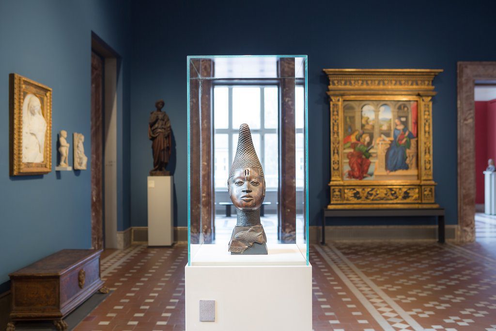 Unvergleichlich: Kunst aus Afrika im Bode-Museum (Beyond Compare: Art from Africa in the Bode-Museum), Installation view © Staatliche Museen zu Berlin / David von Becker