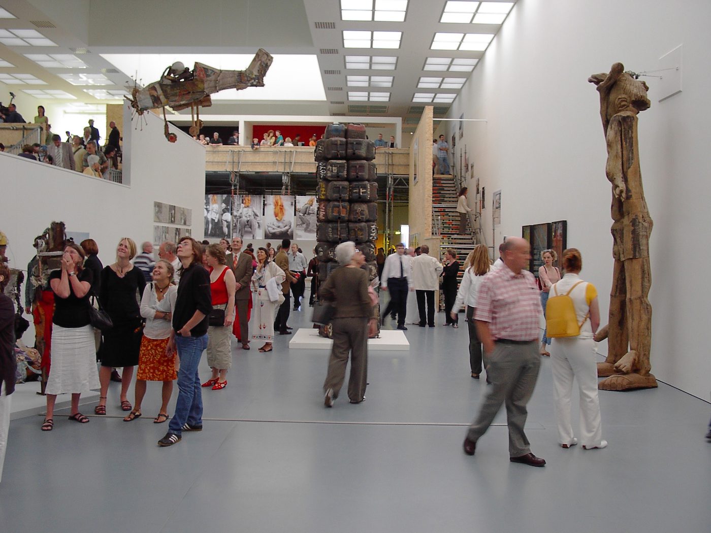 Installation view Africa Remix, 2004. Photo: Andreas M. Wiese.
