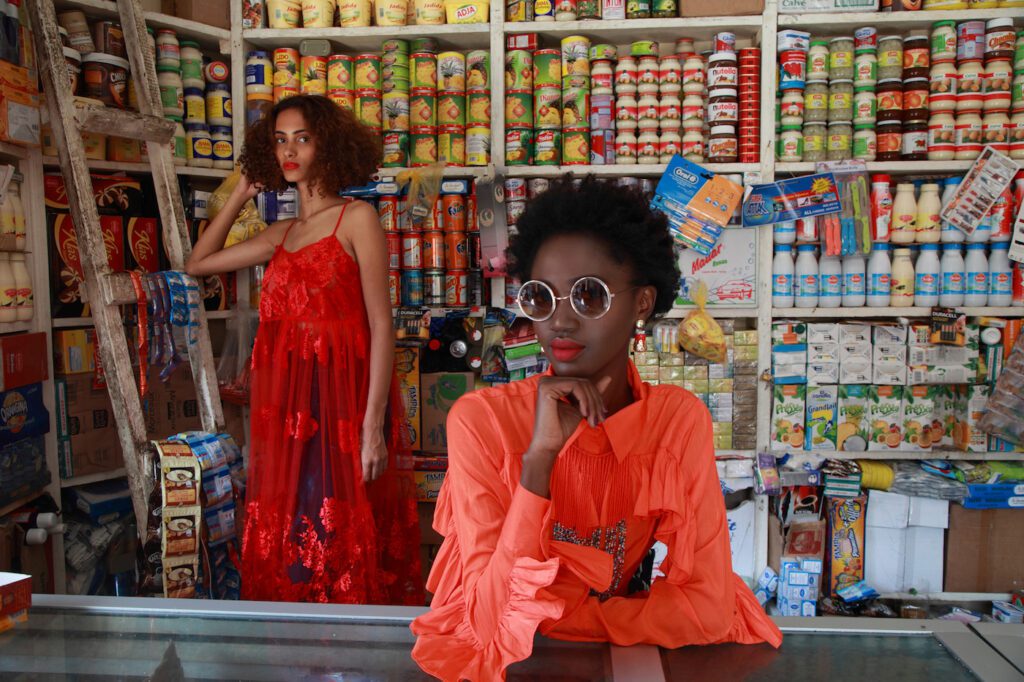 Adama Paris © Adama Paris, Foto: Warner Fury