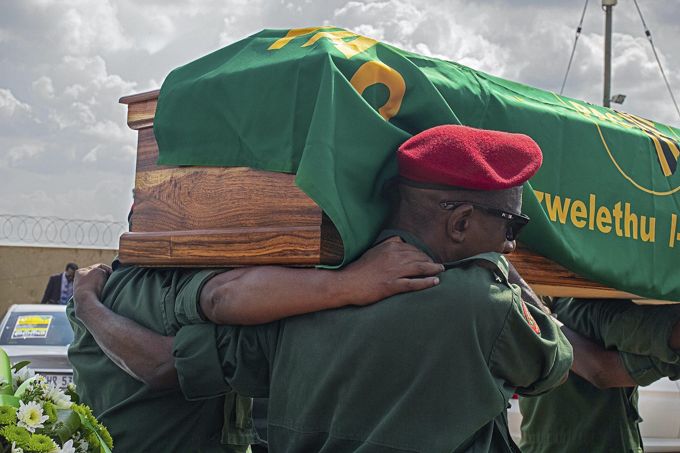 Tshepiso Mabula ka Ndongeni (2018 Tierney Fellow), Ukugrumba. An exhibition part of the Market Photo Workshop’s 30th Anniversary Celebrations “The Homecoming 30”. 