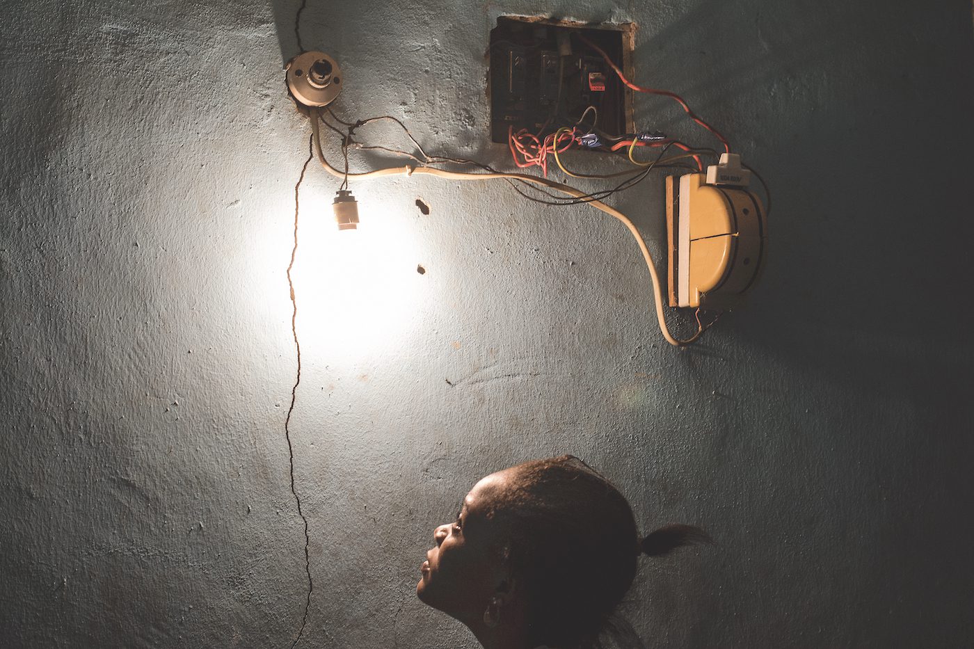 Emeka Okereke, Light Switch, 2015. Printed on Canson rag photographic 40 x 60 cm © Emeka Okereke