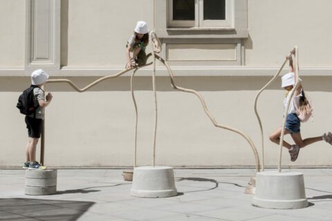 Temitayo Ogunbiyi, “You will play in the everyday, running”, 2020. Courtesy the artist. Photo ©️ Amedeo Benestante.