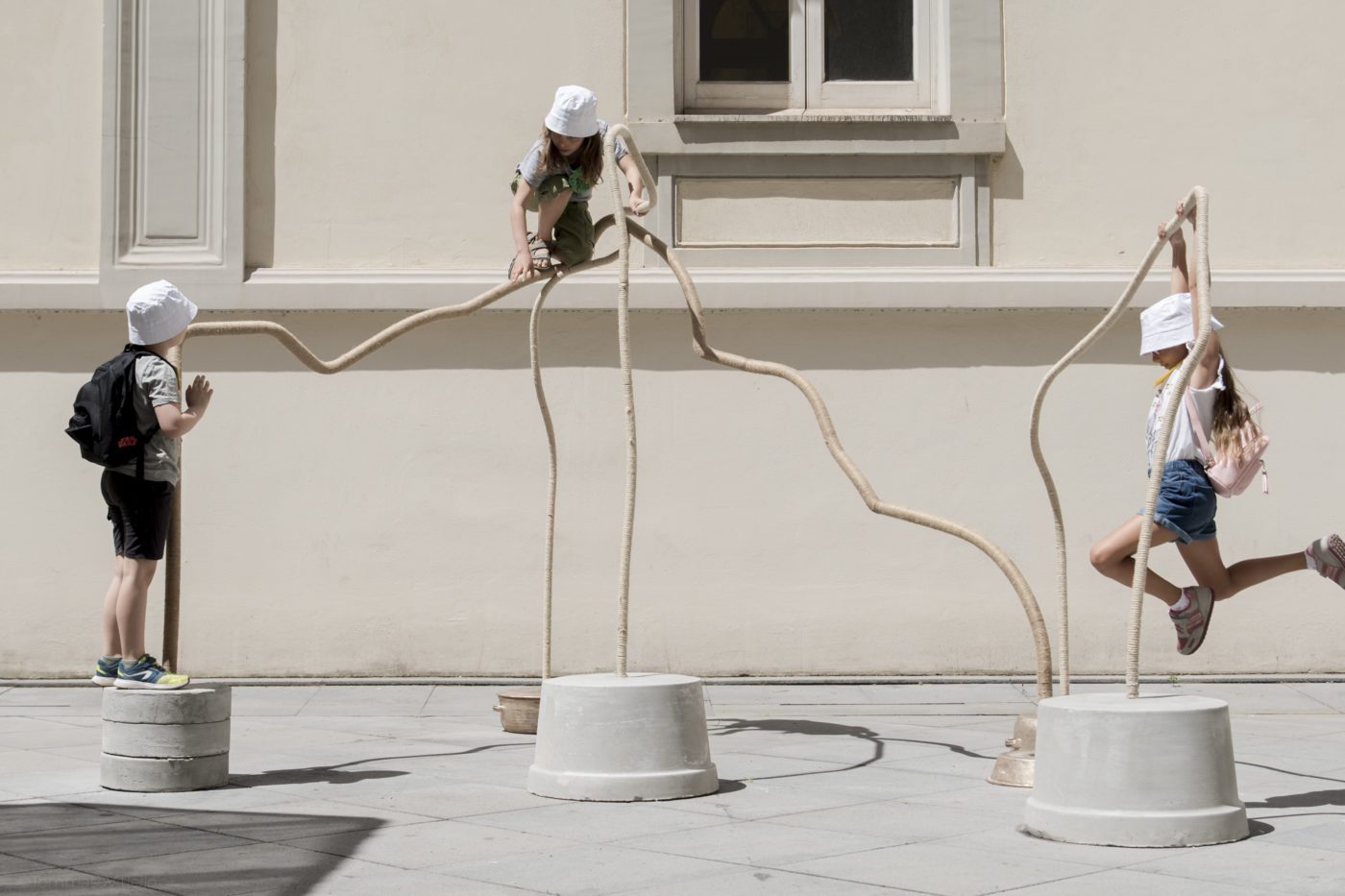 Temitayo Ogunbiyi, “You will play in the everyday, running”, 2020. Courtesy the artist. Photo ©️ Amedeo Benestante.