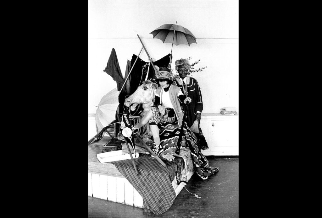  SFAI News, Jay DeFeo and Hayward King, October 15, 1962. Courtesy of San Francisco Art Institute.