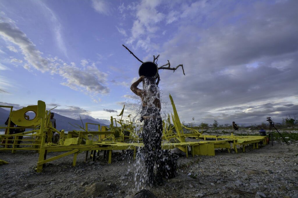 Daisuke Takeya, Untitled Passing, 2017
