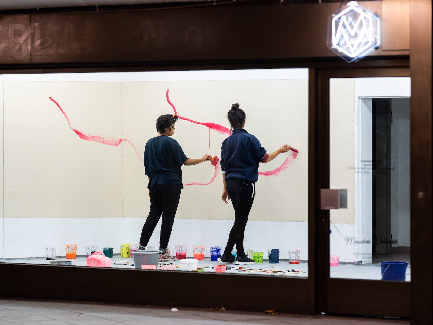 Noemi Weber, Milena Weber, SchwesterInnen touchdown, 2020. At Mouches Volantes, Cologne from 19 November 2020 - 6  Februar 2021. Courtesy the artists. Photo: Dirk Rose