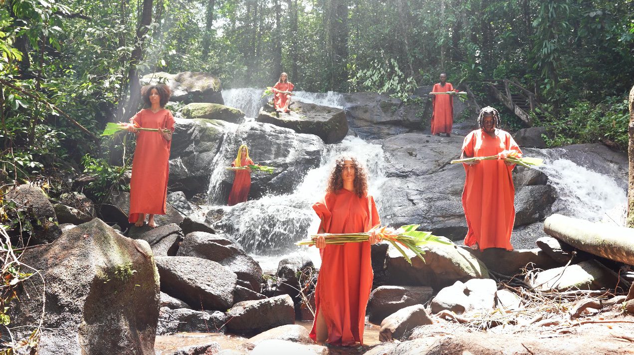 Amakaba, introduction video (still), 2021. Courtesy of Amakaba.
