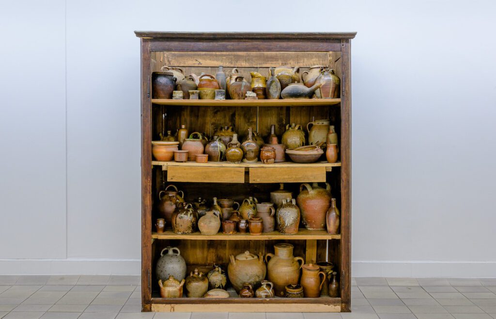 Alex Ayed, Owls and Promises, 2022. Courtesy of Kunstverein Freiburg. 