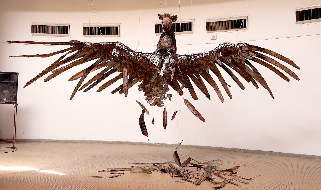 Oumar Ball, Installation View Biennale Internationale de Sculpture de Ouagadougou 2021. Courtesy of Jérôme Legrand.