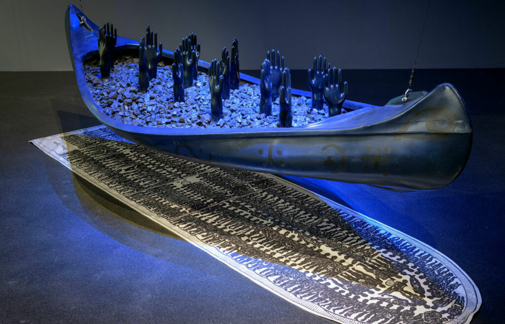 Betye Saar, Gliding into Midnight, 2019, Ausstellungsansicht Betye Saar. Serious Moonlight, Kunstmuseum Luzern, 2023, Detail, Foto: Marc Latzel, Courtesy Tia Collection, Santa Fe, New Mexico