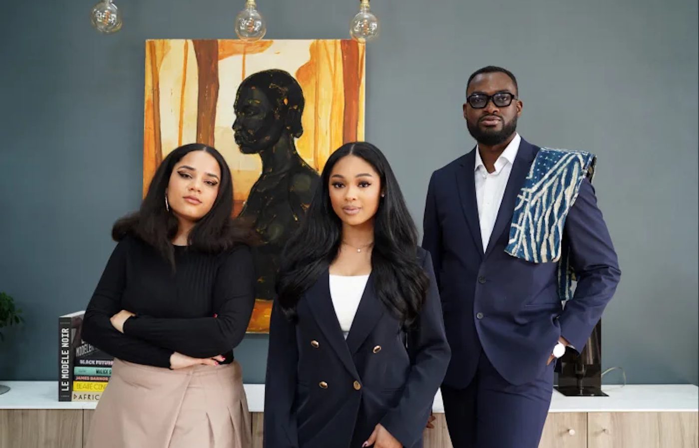 Maud Ntonga, Gallery Director  (left) Noelle Mukete-Elhalaby, Founder  (center)  and Brice Arsene Yonkeu, Founder (right)
Photo credits: Wilfried Koté Amoyi