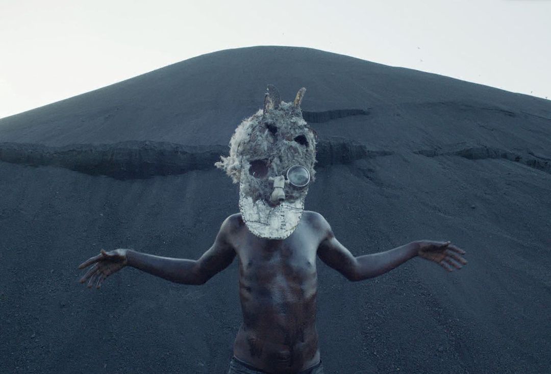 Baloji, Augure, Film Still, Production Wrong Men, 2023. 