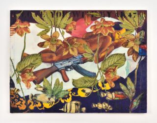 Hassan Musa, I love you with my AK47(1), 2019. Oil on printed fabrics on wood, 121 cm x 190 cm. Photo courtesy of the Galerie Maïa Muller.